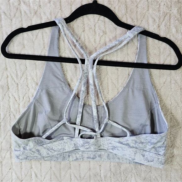 Lululemon Flow Freely Sports Bra Womens 12 Marble Athletic Racerback Preppy - Picture 2 of 3